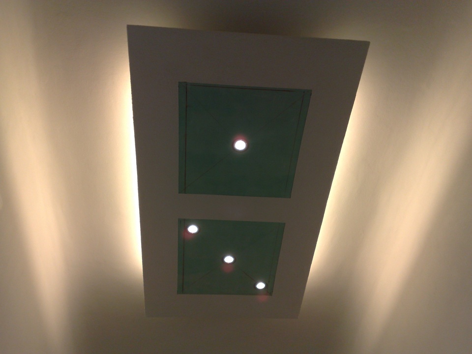 Lichtkontruktion Würfel, Ansicht B